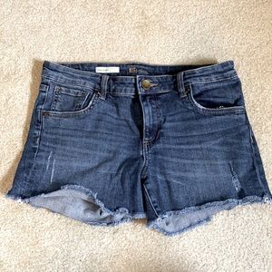 KUT from the Kloth frayed shorts. Size 8.